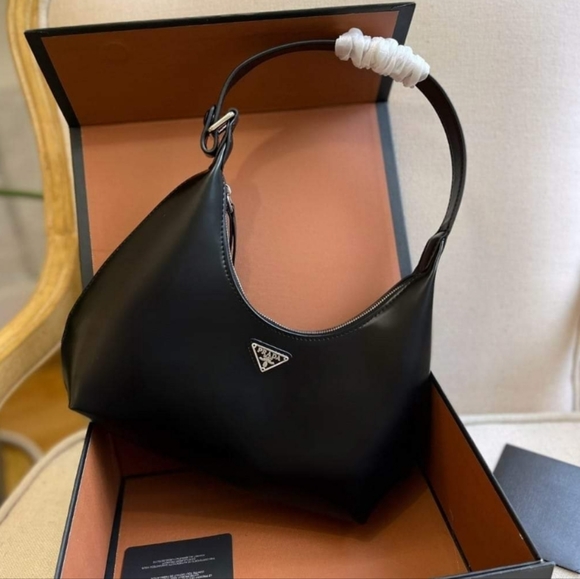 Boho Prada Shoulder Bag - Picture 1 of 4